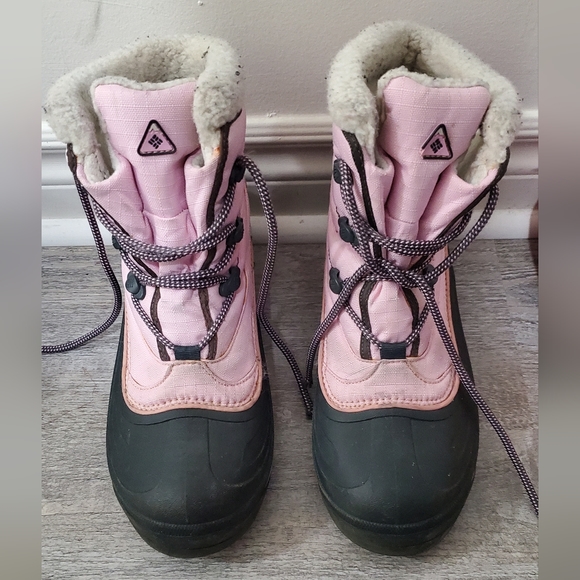 Columbia Winter Boots size 8.5 women - Picture 1 of 3